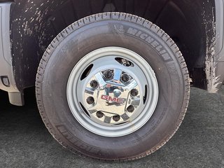 GMC Sierra 3500 HD SLE DRW 2026 à Drummondville, Québec - 6 - w320h240px