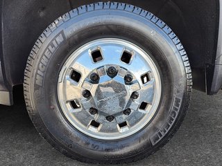 GMC Sierra 3500HD Denali 2024 à Drummondville, Québec - 6 - w320h240px