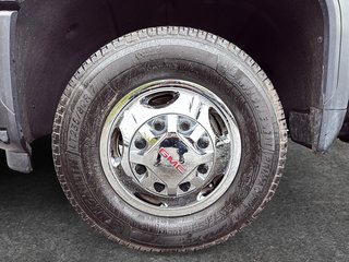 2025 GMC Sierra 3500HD SLE in Drummondville, Quebec - 6 - w320h240px