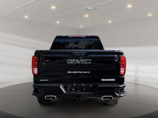 2022  Sierra 4WD Standard BED Crew CAB Elevation in Drummondville, Quebec - 3 - w320h240px