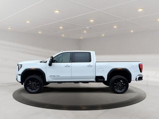 2024  SIERRA  CAISSE STANDARD DE 6 PIEDS 6 POU AT4 LIFT KIT 35 POUCE !! in Drummondville, Quebec - 5 - w320h240px