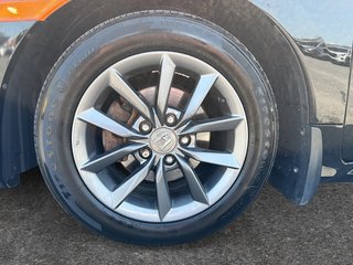 2020 Honda Civic Sedan in Drummondville, Quebec - 6 - w320h240px