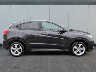 2017 Honda HR-V EX in Drummondville, Quebec - 3 - w320h240px