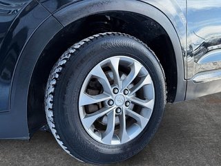 2019 Hyundai Santa Fe Essential in Drummondville, Quebec - 5 - w320h240px