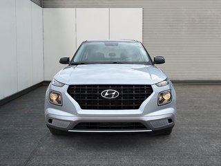 Hyundai Venue Essential 2021 à Drummondville, Québec - 2 - w320h240px