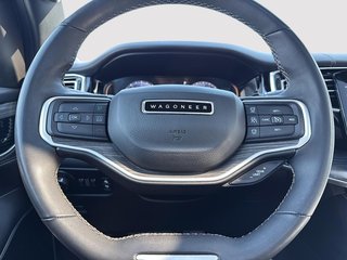 2023 Jeep Wagoneer L Series III in Drummondville, Quebec - 15 - w320h240px