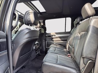 Jeep Wagoneer Series II Carbide 2024 à Drummondville, Québec - 9 - w320h240px