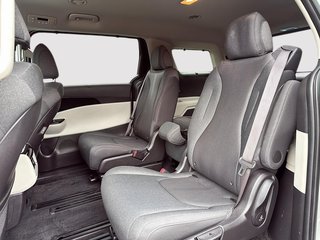 Kia Carnival  2023 à Drummondville, Québec - 9 - w320h240px