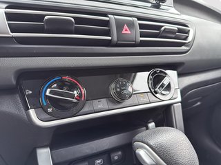 2021 Kia Seltos LX in Drummondville, Quebec - 19 - w320h240px