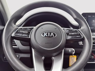 2021 Kia Seltos LX in Drummondville, Quebec - 14 - w320h240px