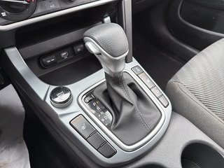 2021 Kia Seltos LX in Drummondville, Quebec - 20 - w320h240px