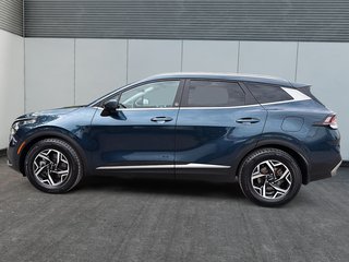 2023 Kia Sportage LX in Drummondville, Quebec - 5 - w320h240px