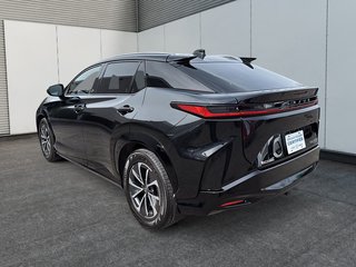 2023 Lexus RZ 450e in Drummondville, Quebec - 4 - w320h240px