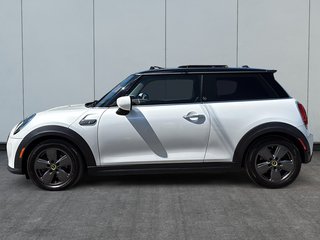 2024 MINI 3 Door Cooper SE in Drummondville, Quebec - 5 - w320h240px