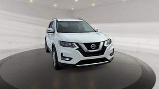 2017  Rogue AWD SV in Drummondville, Quebec - 2 - w320h240px