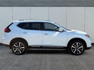 2017 Nissan Rogue SL in Drummondville, Quebec - 3 - w320h240px