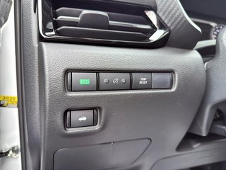 Nissan Sentra SR 2025 à Drummondville, Québec - 11 - w320h240px