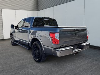2018 Nissan Titan in Drummondville, Quebec - 4 - w320h240px