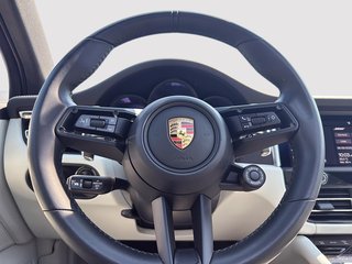 Porsche Macan GTS 2024 à Drummondville, Québec - 14 - w320h240px