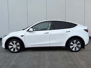 2023 Tesla Model Y Long Range in Drummondville, Quebec - 5 - w320h240px