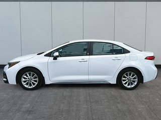 2020 Toyota Corolla in Drummondville, Quebec - 5 - w320h240px