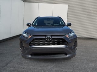Toyota RAV4 LE 2019 à Drummondville, Québec - 2 - w320h240px