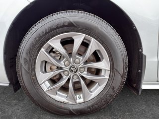 2024 Toyota Sienna in Drummondville, Quebec - 6 - w320h240px