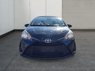 2019 Toyota Yaris Hatchback in Drummondville, Quebec - 2 - w320h240px