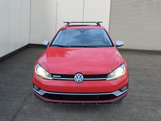 2018 Volkswagen Golf Alltrack in Drummondville, Quebec - 2 - w320h240px