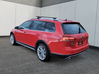 2018 Volkswagen Golf Alltrack in Drummondville, Quebec - 4 - w320h240px