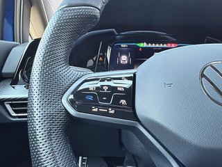 Volkswagen Golf R  2024 à Drummondville, Québec - 13 - w320h240px