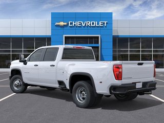 2026 Chevrolet SILVERADO 3500 DRW 4RM WT CREW in Amos, Quebec - 3 - w320h240px