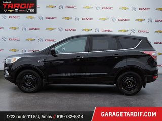 2017 Ford Escape in Amos, Quebec - 5 - w320h240px