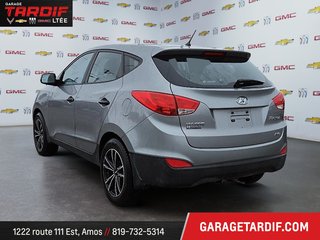2011 Hyundai Tucson in Amos, Quebec - 4 - w320h240px