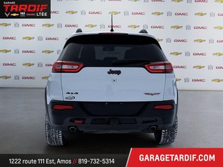 2018 Jeep Cherokee in Amos, Quebec - 3 - w320h240px