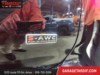 Mitsubishi OUTLANDER  2023 à Amos, Québec - 6 - w320h240px