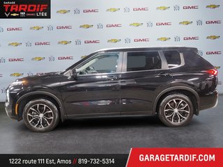 Mitsubishi OUTLANDER  2023 à Amos, Québec - 5 - w320h240px