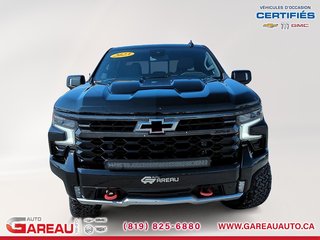 Chevrolet Silverado 1500 ZR2 2023 à Val-d'Or, Québec - 2 - w320h240px