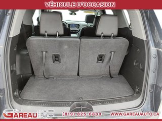 GMC Acadia AT4 2022 à Val-d'Or, Québec - 6 - w320h240px