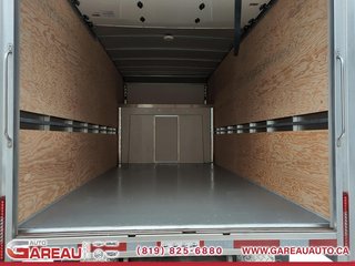 2025 GMC Savana Cutaway 3500 in Val-d'Or, Quebec - 6 - w320h240px