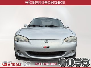 2002 Mazda MX-5 Miata in Val-d'Or, Quebec - 2 - w320h240px