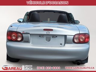 Mazda MX-5 Miata  2002 à Val-d'Or, Québec - 6 - w320h240px