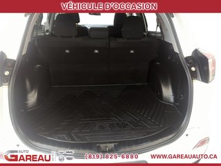 2018 Toyota RAV4 XLE in Val-d'Or, Quebec - 6 - w320h240px