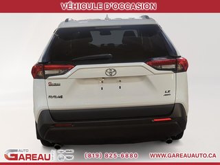 Toyota RAV4  2021 à Val-d'Or, Québec - 3 - w320h240px