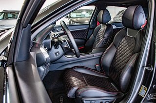 2023 GENESIS G70 3.3T SPORT 365 HP HEAD UP DISP CAM360 CUIR NAPPA in Montréal, Quebec - 4 - w320h240px