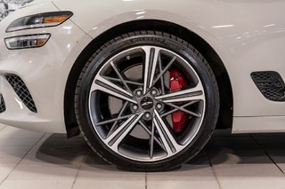 2024 GENESIS G70 SPORT 3.3T AWD 365HP CUIR TOIT NAV CAM360 in Montréal, Quebec - 3 - w320h240px