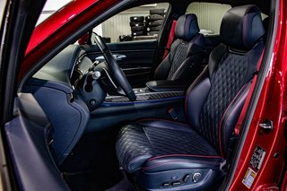 2023 GENESIS GV70 3.5T SPORT PLUS 375HP  HEAD-UP CAM360 CUIR NAPPA in Montréal, Quebec - 4 - w320h240px