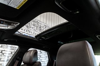 2024 GENESIS GV70 2.5T ADVANCED AWD 300HP TOIT NAV CUIR MAGS in Montréal, Quebec - 5 - w320h240px