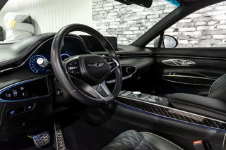 2025 GENESIS GV70 3.5T SPORT PLUS AWD 375HP HUD TOIT OUVRANT CUIR in Montréal, Quebec - 3 - w320h240px