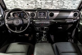 Jeep Wrangler Willys Sport 3.6 V6 AUTOMATIQUE CONVERTIBLE CAMERA 2022 à Montréal, Québec - 4 - w320h240px